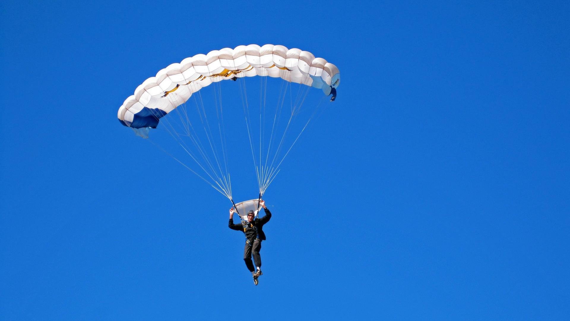 球队关键时刻展现经验