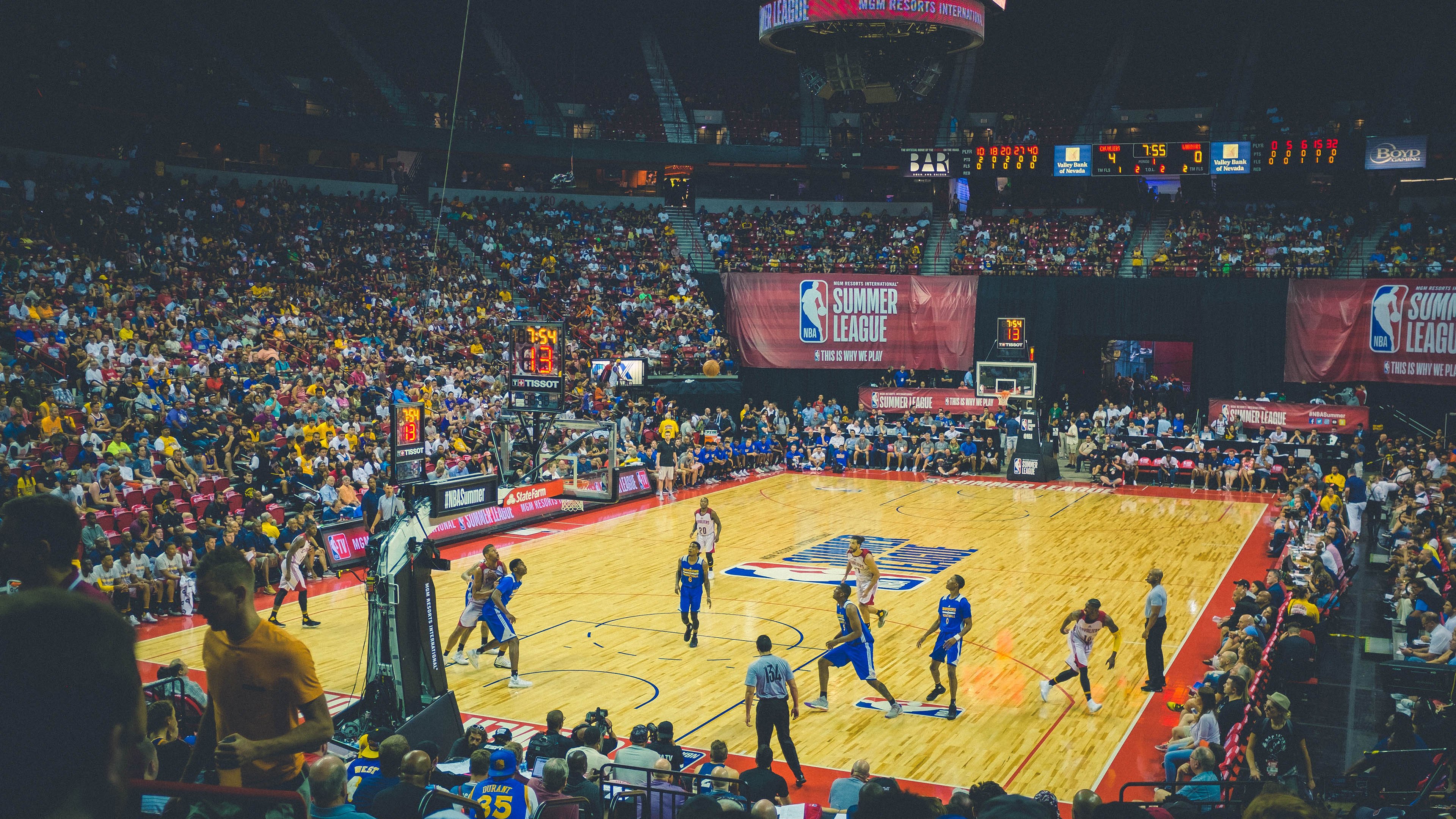 篮球赛季精彩赛事总结